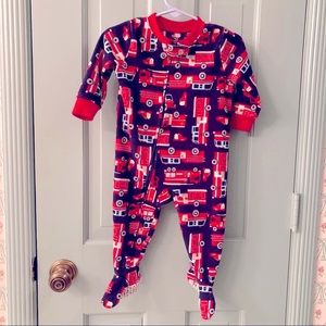 NWOT Carter’s 🚒 Firetruck Fleece Footie Pajamas
